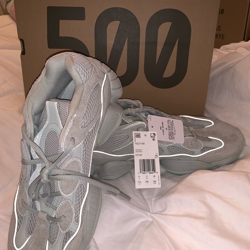 Brand New! Yeezy 500 Salt 100% Authentic
